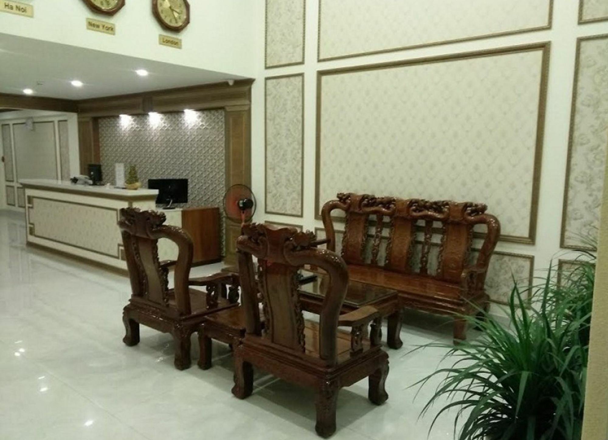 Minh Hoang Hotel Хошимин Экстерьер фото